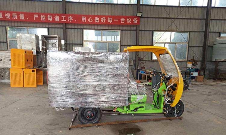 電動小型多功能高壓沖洗車打包好待發貨