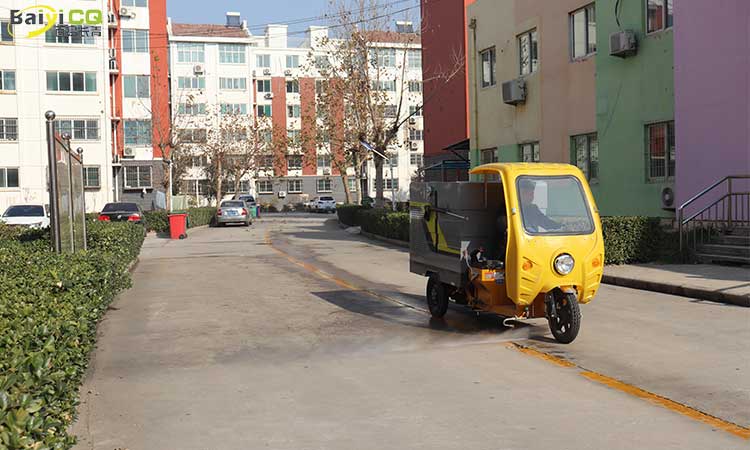 小型三輪高壓沖洗車(chē)
