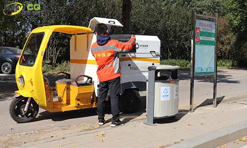 ?小型兩分類垃圾清運車可用于小區，學校，廠區等地的垃圾分類清運