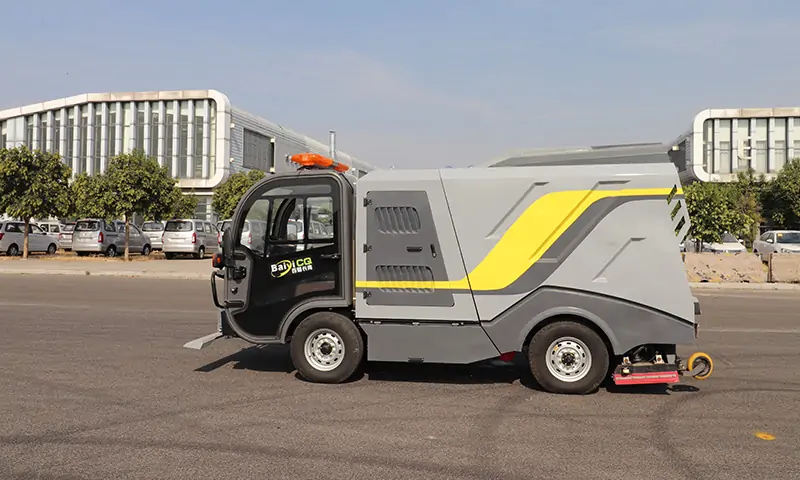 純電動深度清潔車：革新環(huán)境清潔方式的未來之路，深度清潔，以克論凈！
